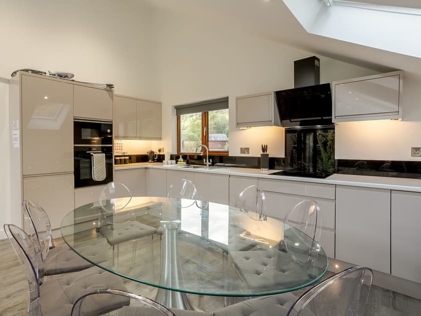 Kitchen | Waterside Lodge One - Ashgrove Country Park, Elland