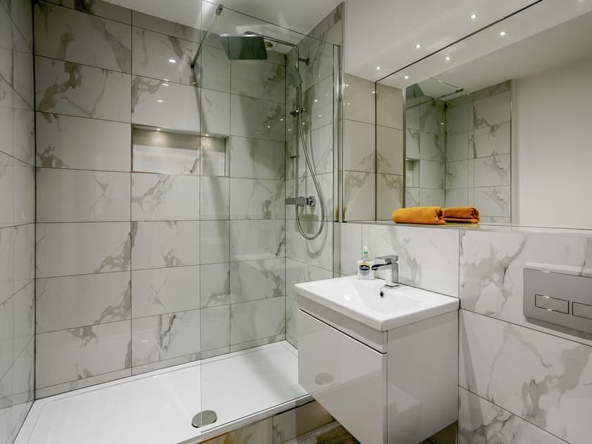 Shower room | Waterside Lodge One - Ashgrove Country Park, Elland