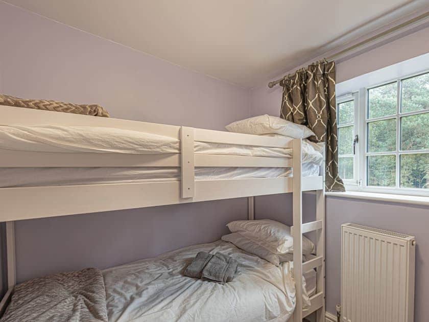 Bunk bedroom | Keepers Cottage, Twigmoor