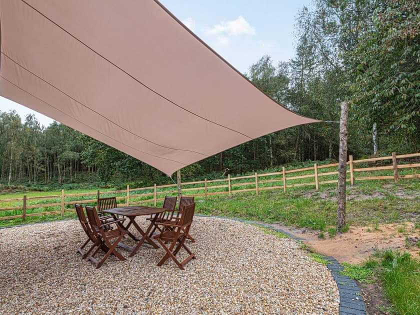 Outdoor eating area | Keepers Cottage, Twigmoor