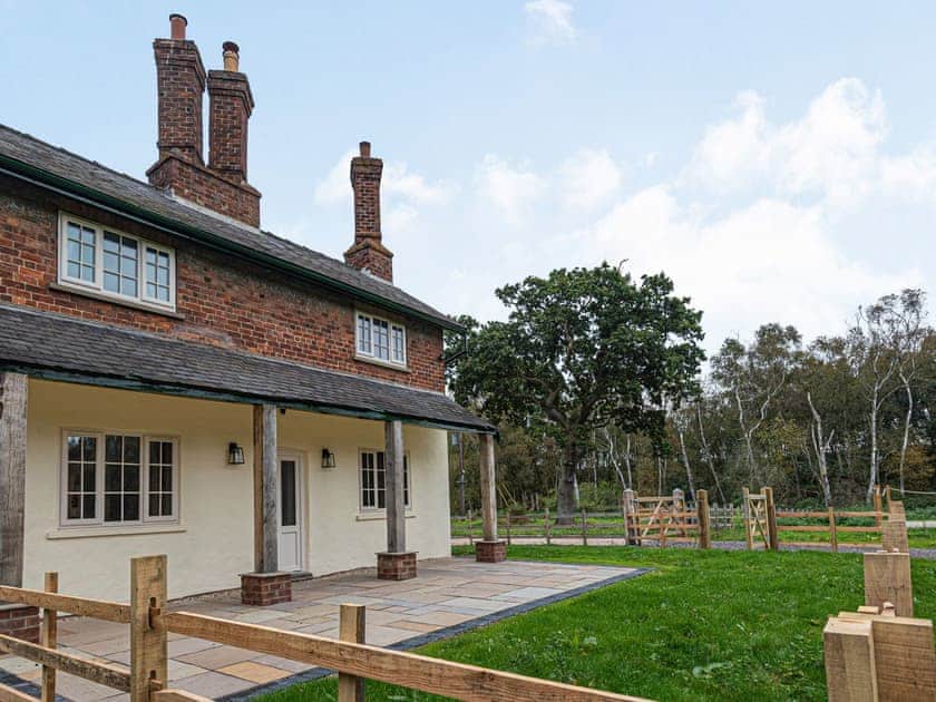 Exterior | Keepers Cottage, Twigmoor