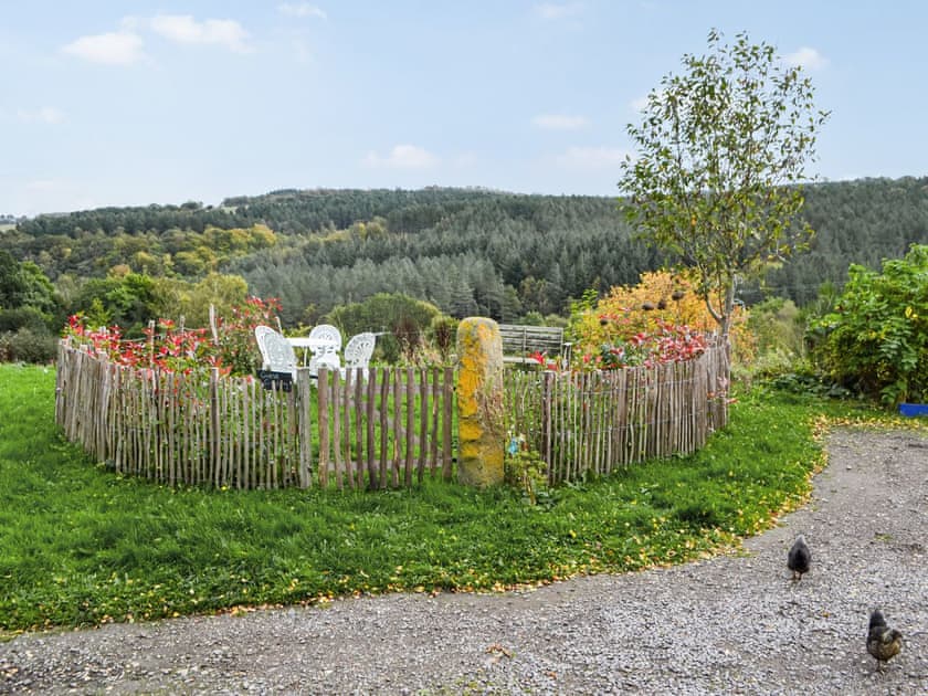 Surrounding area | Gardeners Cottage - Lockhaugh Farm Cottages & Carriages, Rowlands Gill