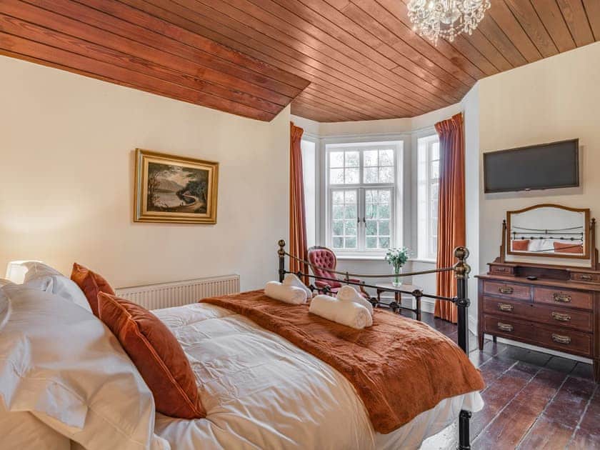 Double bedroom | Groudd Hall, Cerrigydrudion