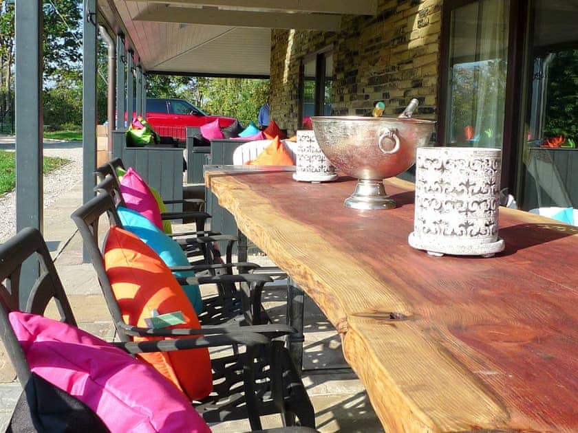 Outdoor eating area | Woodland Lodge, Bishopsoil, near Goole