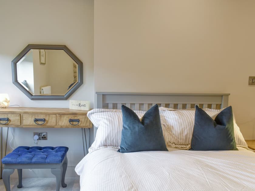 Double bedroom | Seamstress Cottage, Ripponden