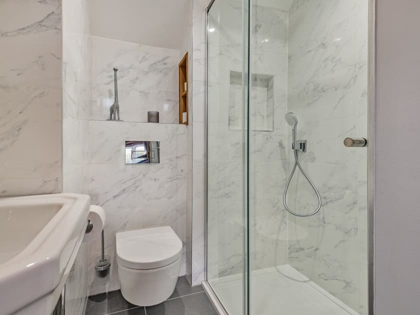 En-suite | Bankside, Parwich