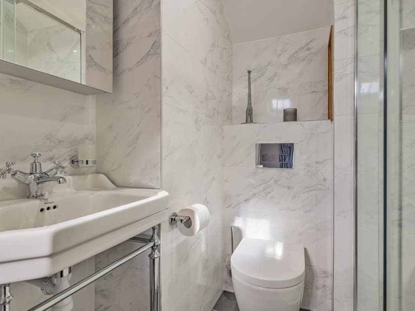 En-suite | Bankside, Parwich