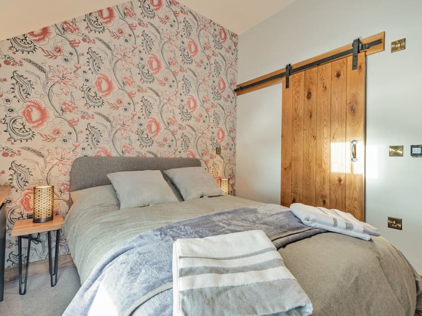 Double bedroom | Bankside, Parwich