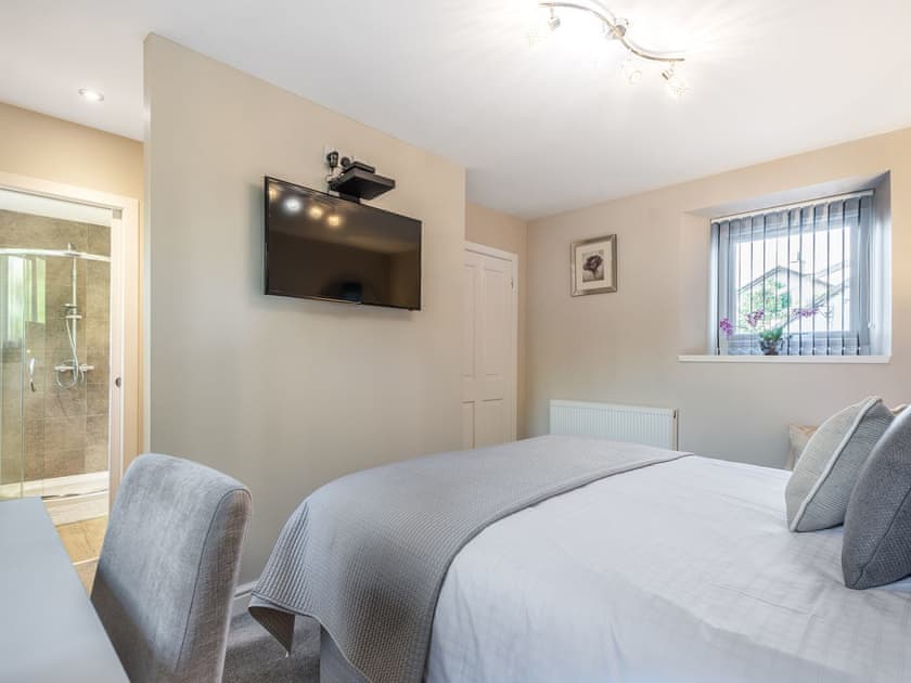 Double bedroom | Shore View Cottage, Kessock