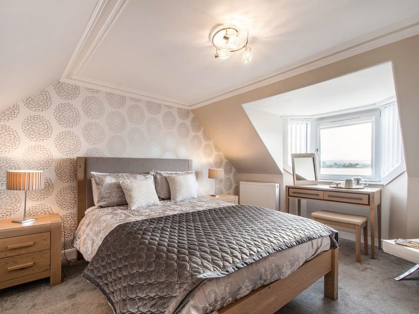 Double bedroom | Shore View Cottage, Kessock