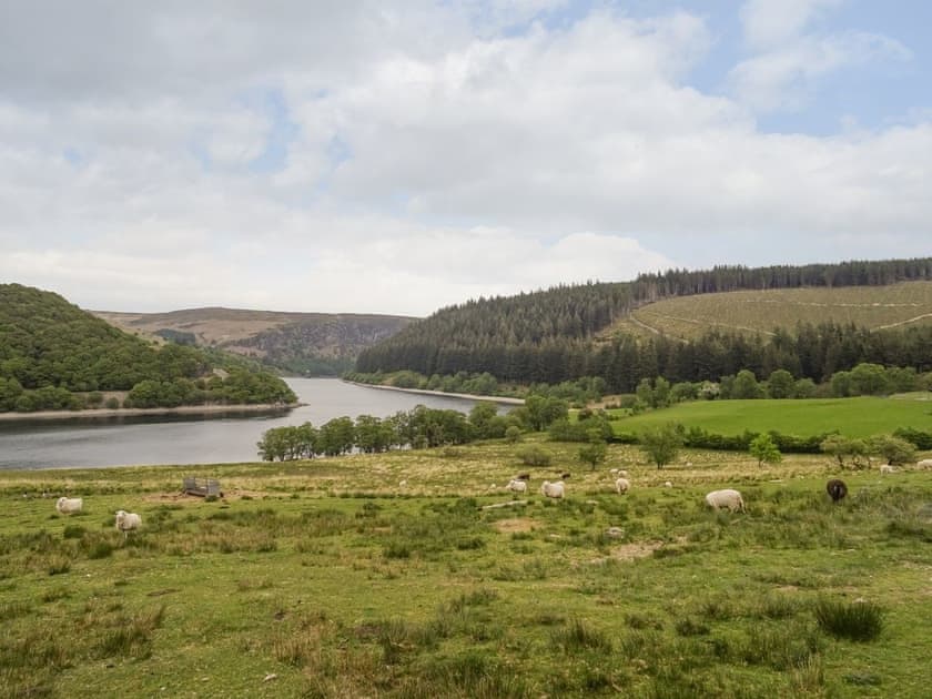 Elan Valley and Penygarreg Dam | Glan Wye, Rhayader