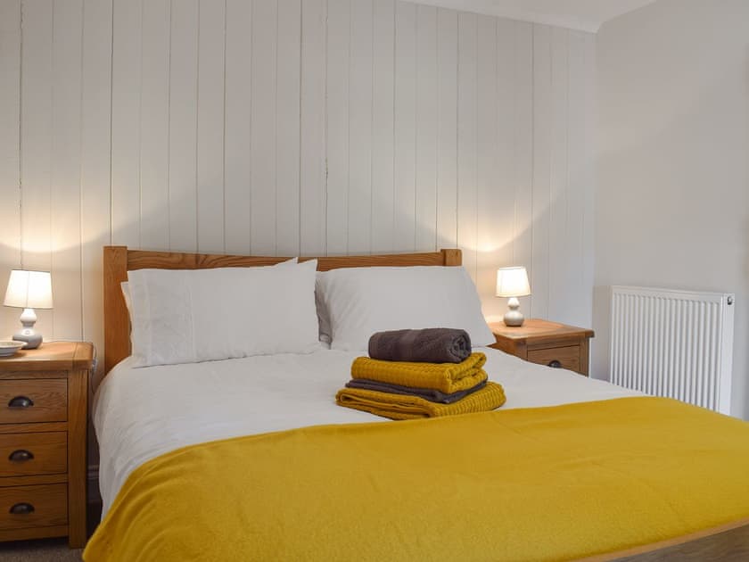 Double bedroom | Pengraig, near Tregaron
