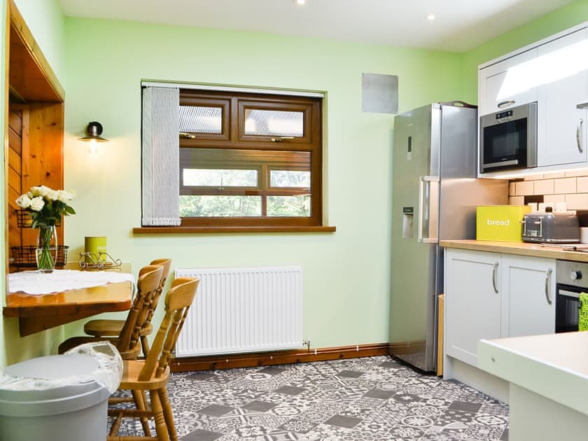 Kitchen | Swn Y Nant, Pontrhydfendigaid