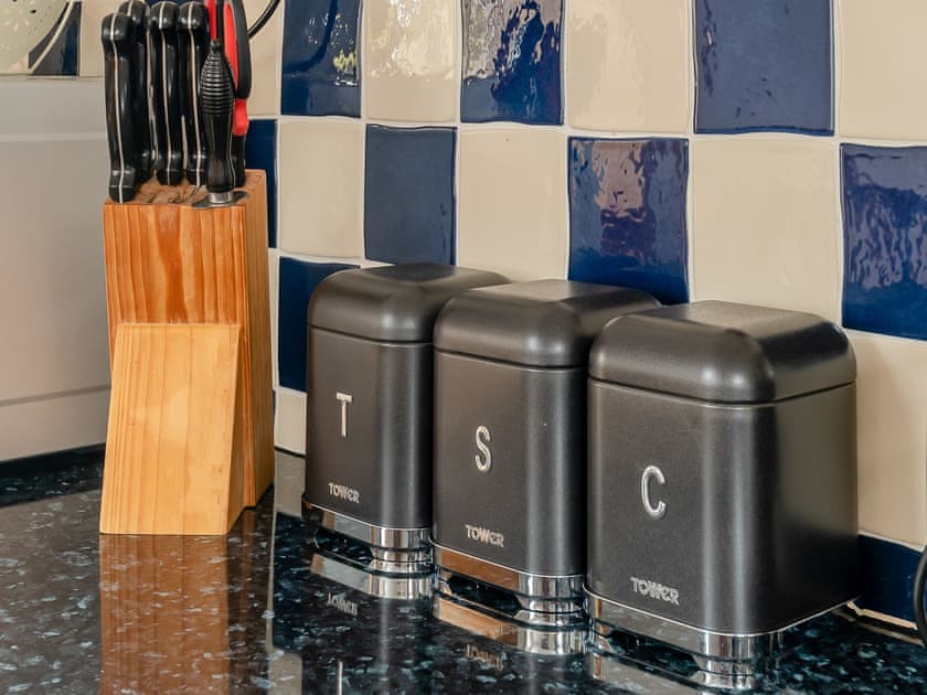 Kitchen | Robin’s Nest - Paith Holiday Cottages, Capel Seion, near Aberystwyth