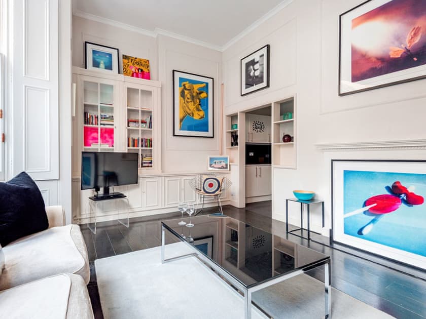 Roland Gardens Apartment (ref UK35532) in London Hoseasons