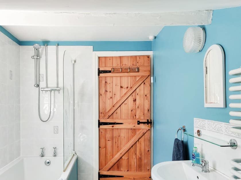 Bathroom | Admiral’s Cottage, Bridlington