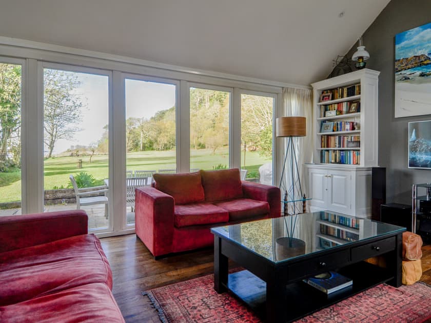 Sun room | Cliff Cottage, Port Appin