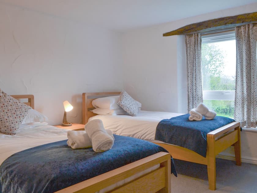 Twin bedroom | The Retreat, Sunderland, near Bassenthwaite