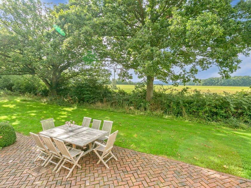 Pound Cottage, Kirdford