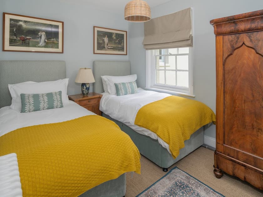 Twin bedroom | Henge Estate, Shrewton, near Salisbury