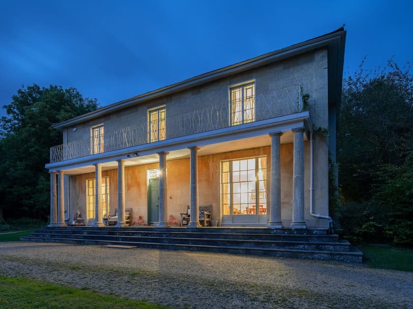 Exterior | Henge Estate, Shrewton, near Salisbury
