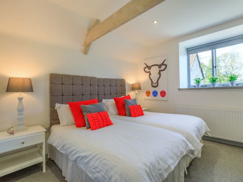 Twin bedroom | The Cow Shed, Bishopswood, near Honiton