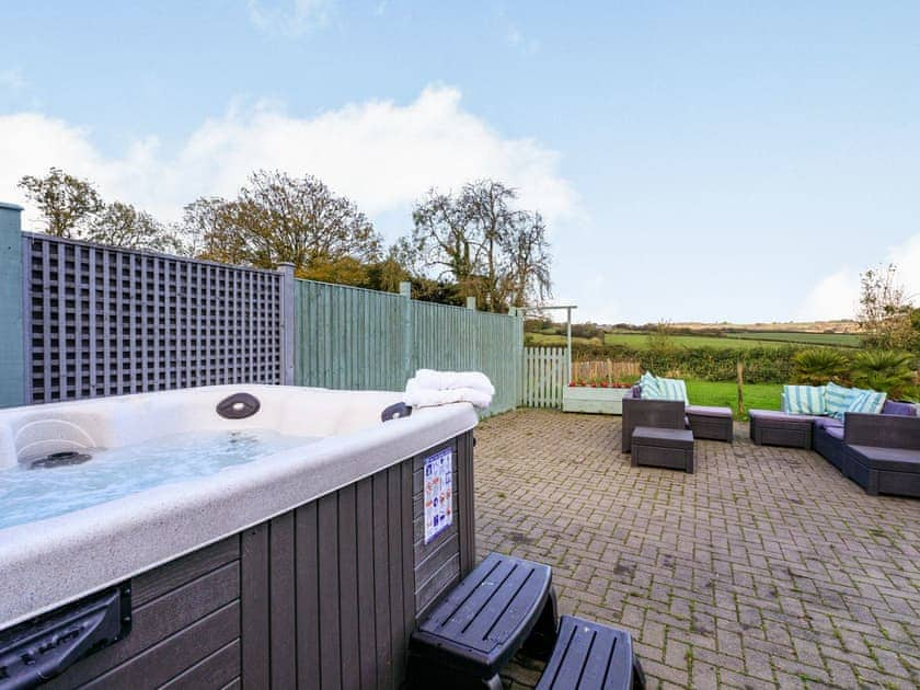 Hot tub | The Cider Barn, Bishopswood, near Chard