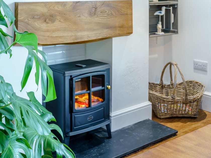 Living area | Tyr LLyr, Penclawdd