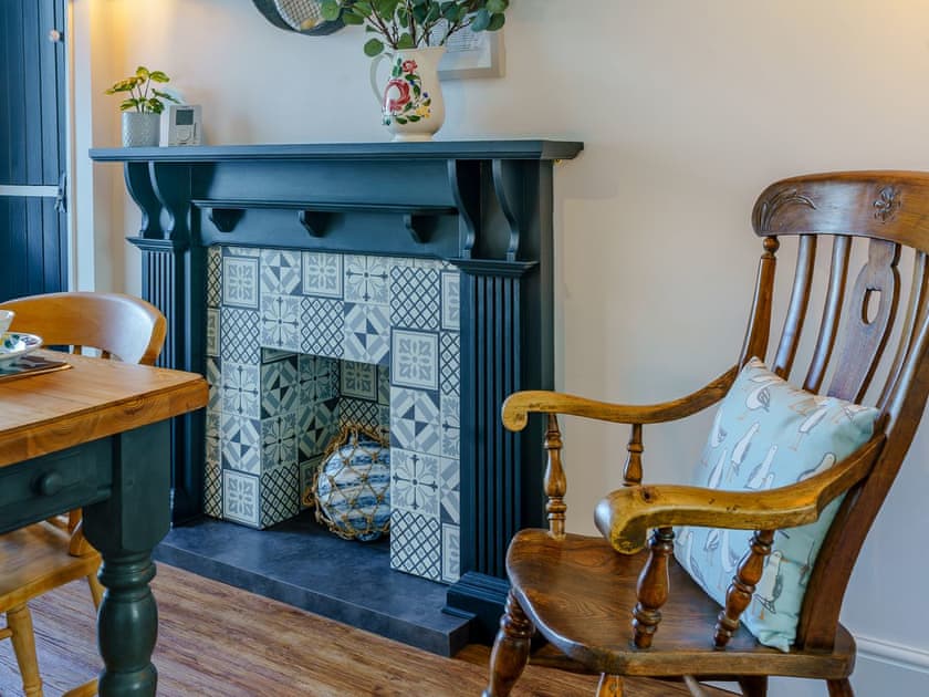 Dining Area | Tyr LLyr, Penclawdd