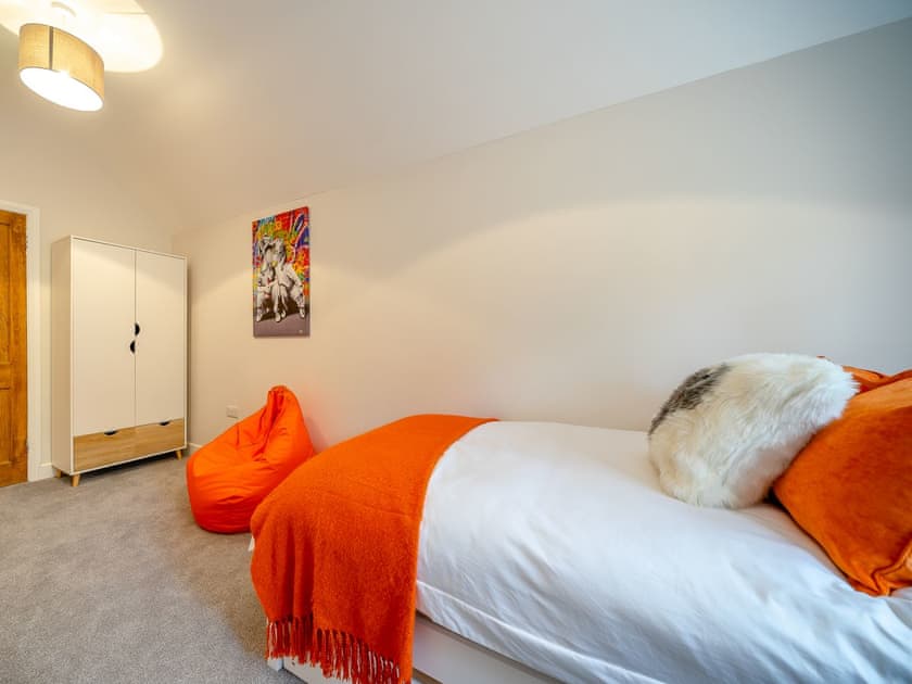 Bedroom | Hare Bee & Bee, Stratford Upon Avon