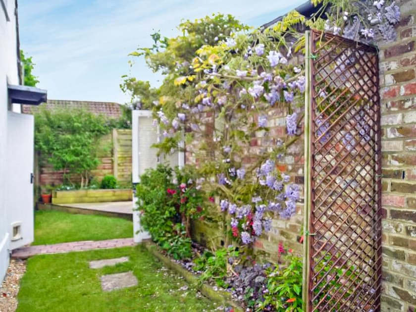 Truffle Cottage, Chichester