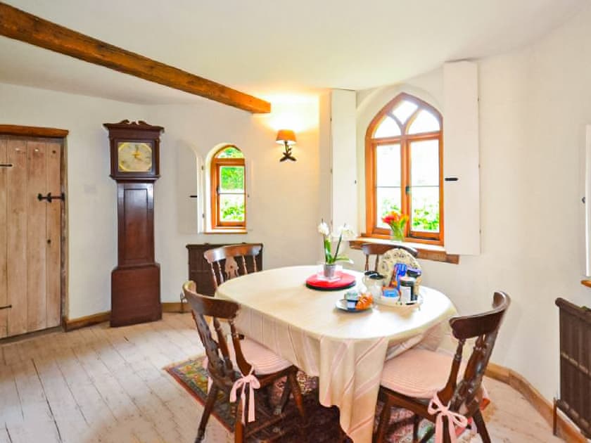 Truffle Cottage, Chichester
