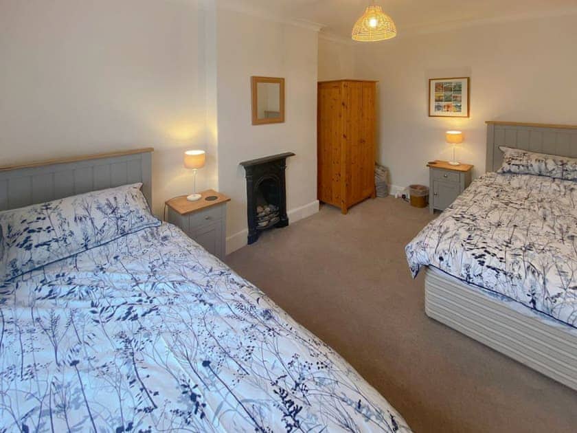 Twin bedroom | Denholm, Keswick