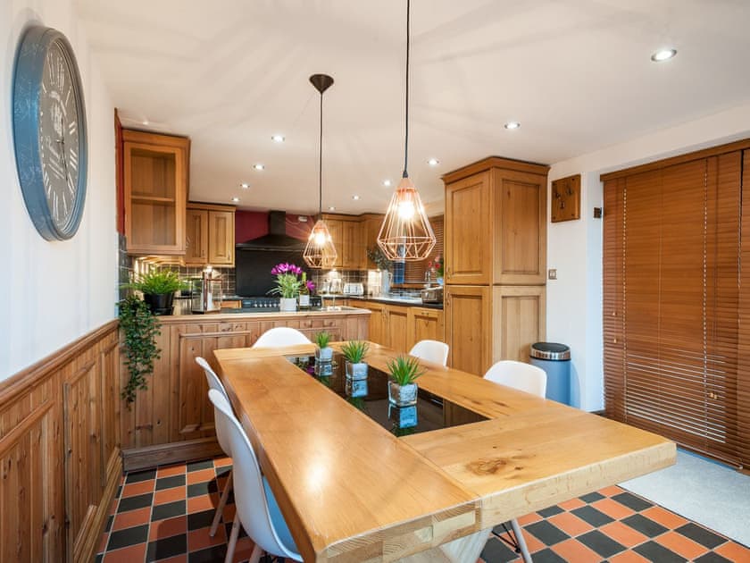 Kitchen/diner | Bryn Y Groes, Ystragynlais