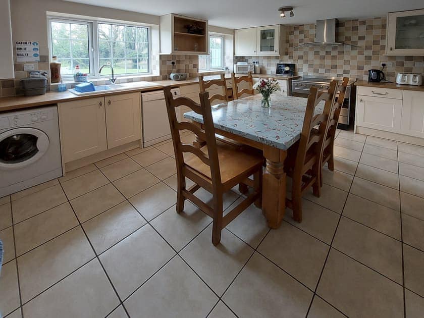 Kitchen/diner | Peacock Barn, Timberland, near Woodhall Spa