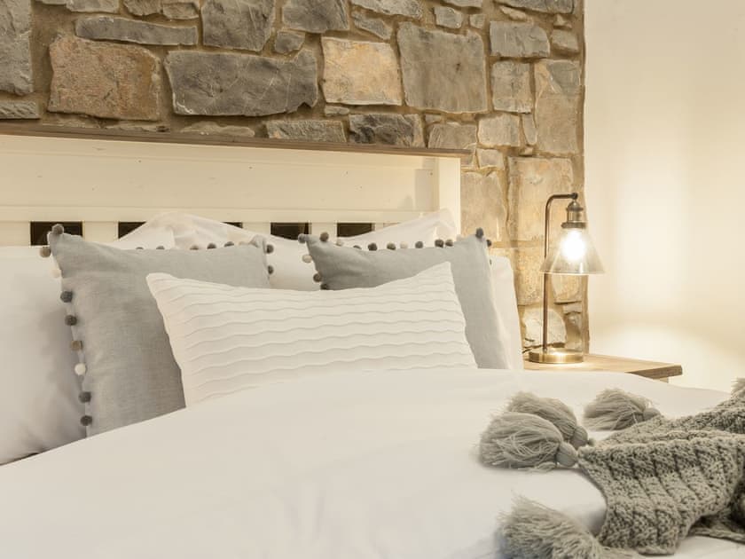 Double bedroom | Bryn Y Groes, Ystragynlais