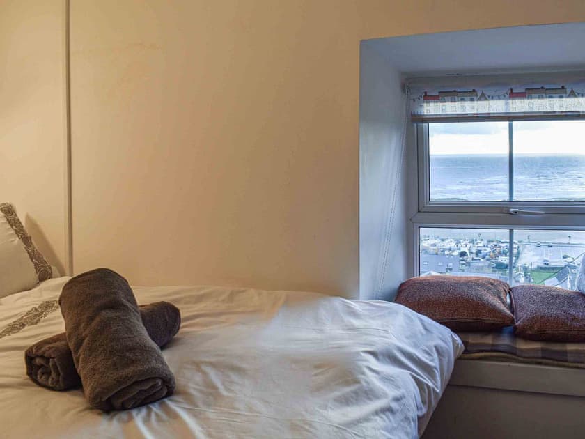 Double bedroom | Bwth Carron, Barmouth