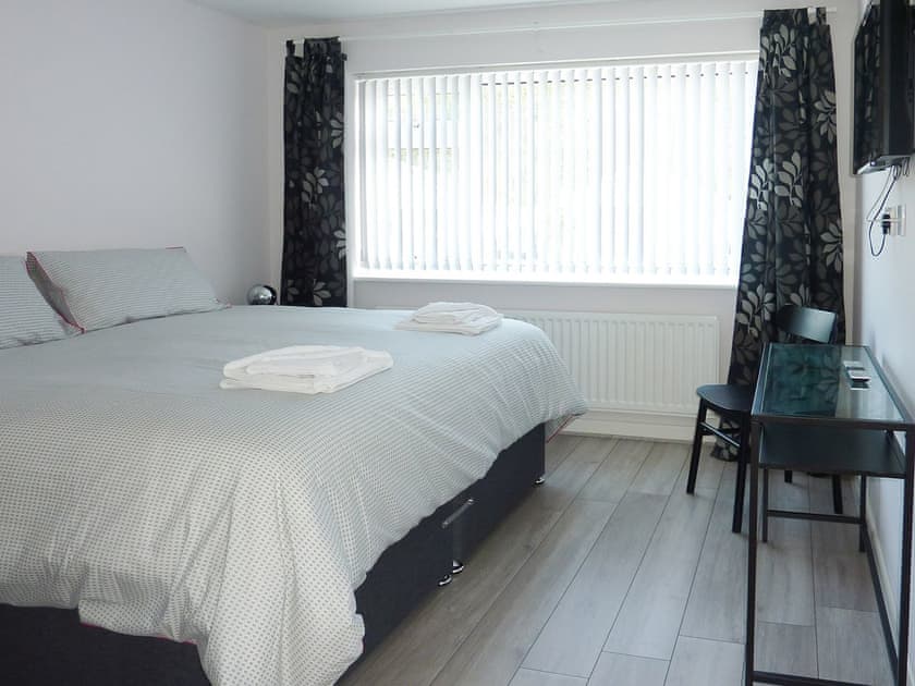 Double bedroom | Woodside, Mudeford near Christchurch