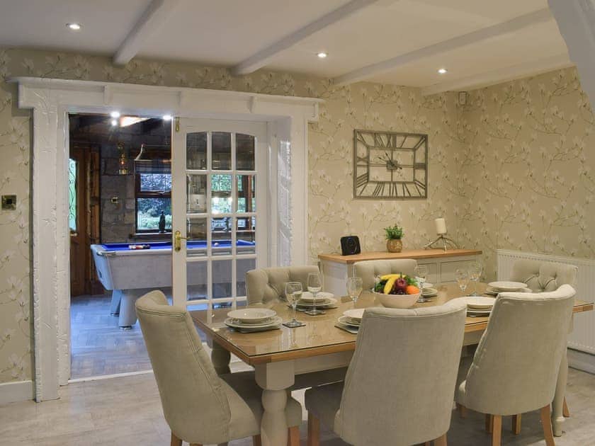 Dining room | Tennox House - Tennox Farm, Kilbirnie