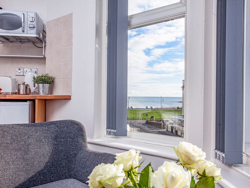 Living area | Apartment 11 Bedford Holiday Flats - Bedford Holiday Flats, Paignton