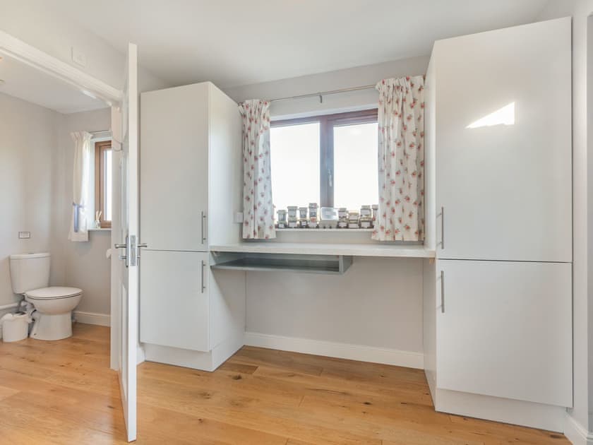 Utility room | Cuckoo Hill Lodge, Rhayader