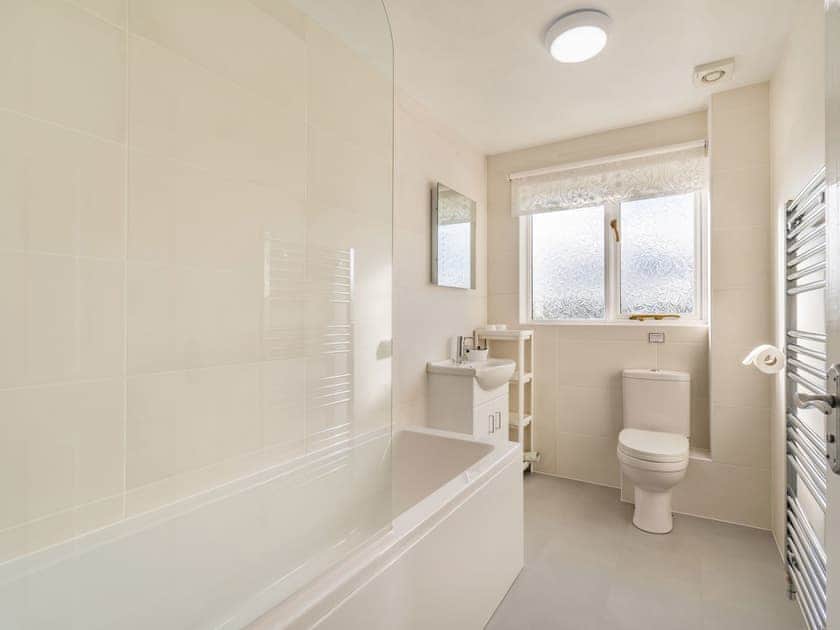 Bathroom | Cuckoo Hill Lodge, Rhayader
