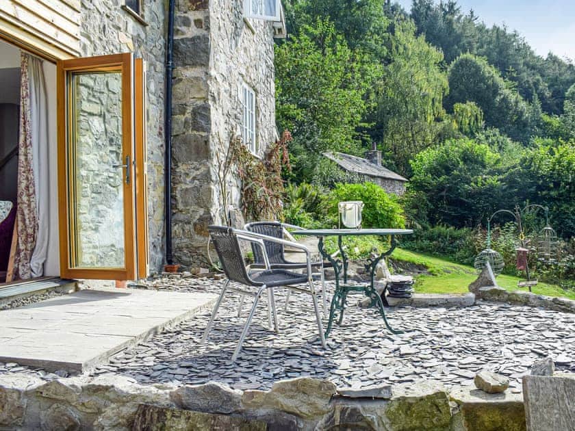 Exterior | Pentre Cwm Bach, Llansilin, near Oswestry