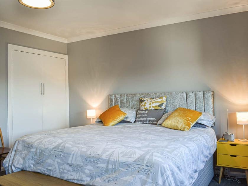 Double bedroom | Helen’s View, Torpoint
