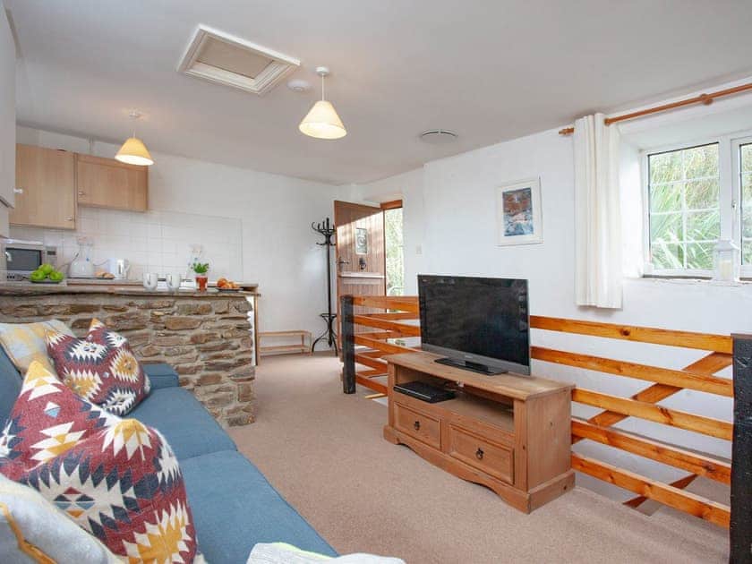 Open plan living space | Smithy - Summercourt Cottages, Looe