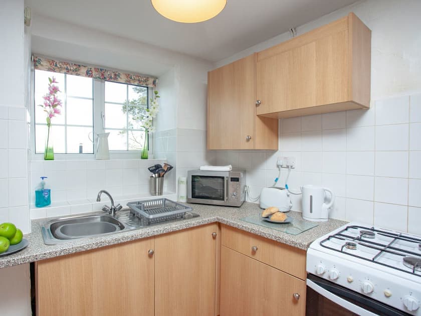 Open plan living space | Smithy - Summercourt Cottages, Looe