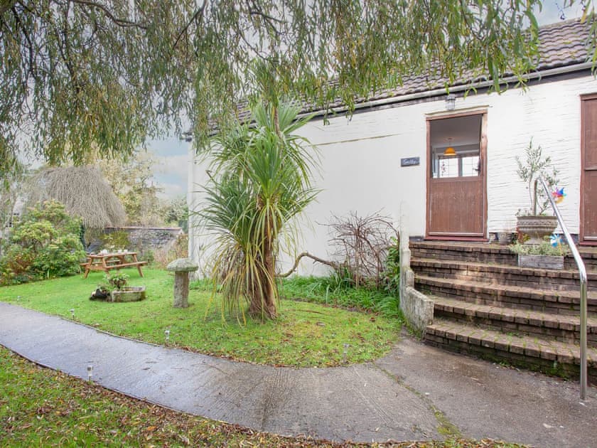 Exterior | Smithy - Summercourt Cottages, Looe