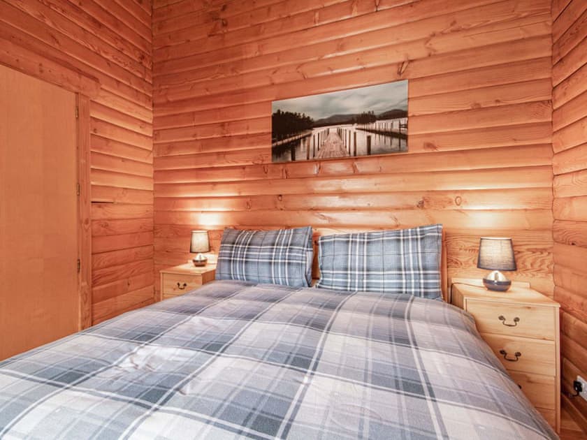 Double bedroom | Lochside Log Cabin, Brora
