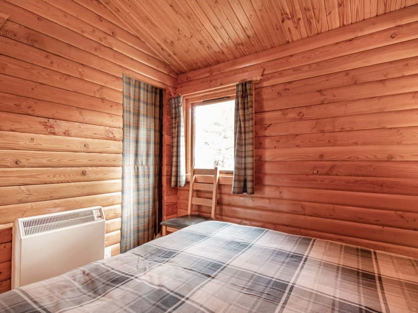 Double bedroom | Lochside Log Cabin, Brora
