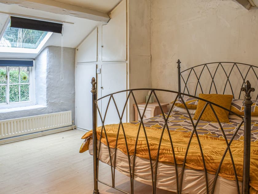 Double bedroom | Tremadog Cottage, Tremadog